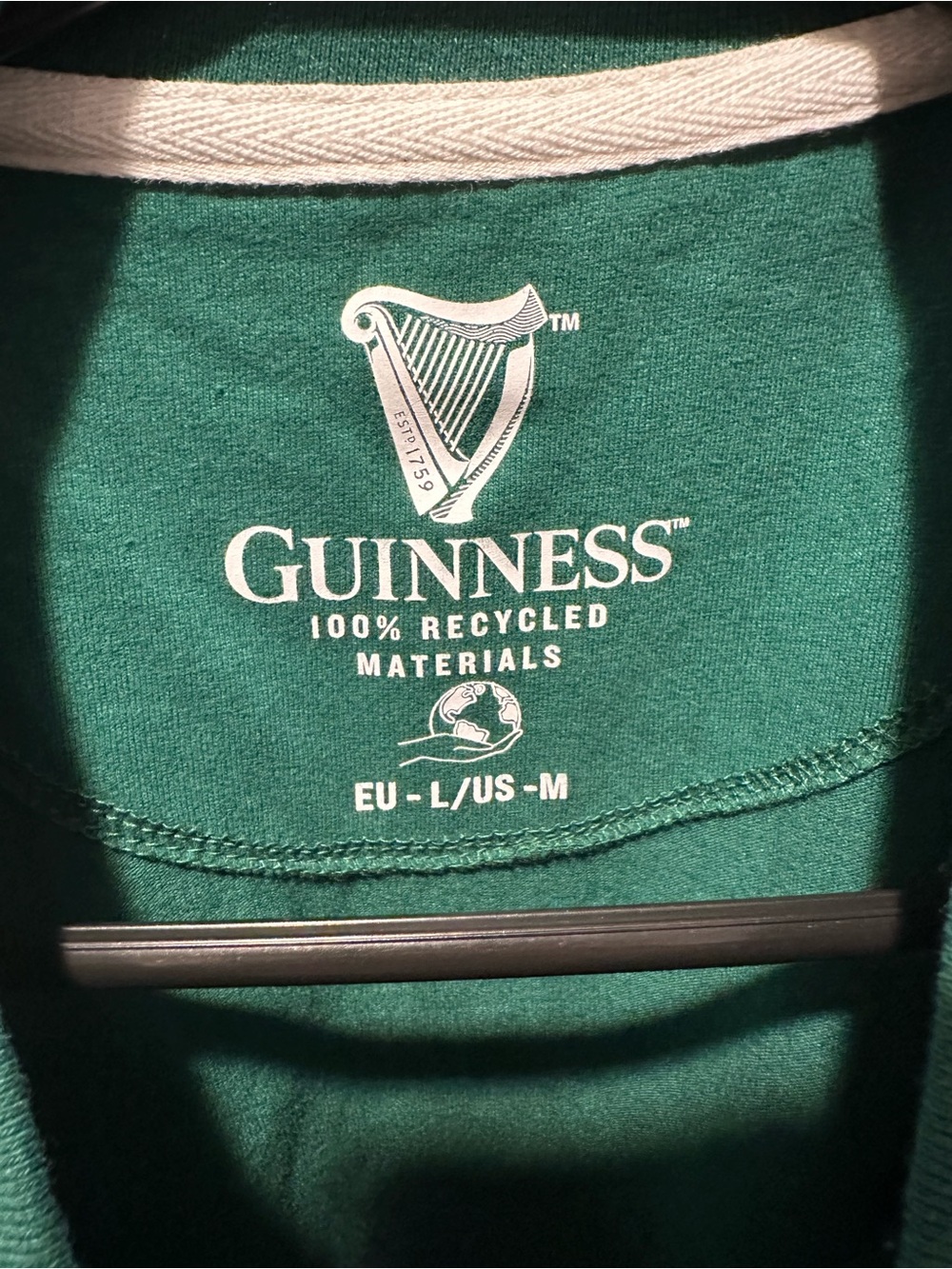 Official Guinness Ireland Green Toucan Graphic Tee - US M / EU L - Picture 3 of 7